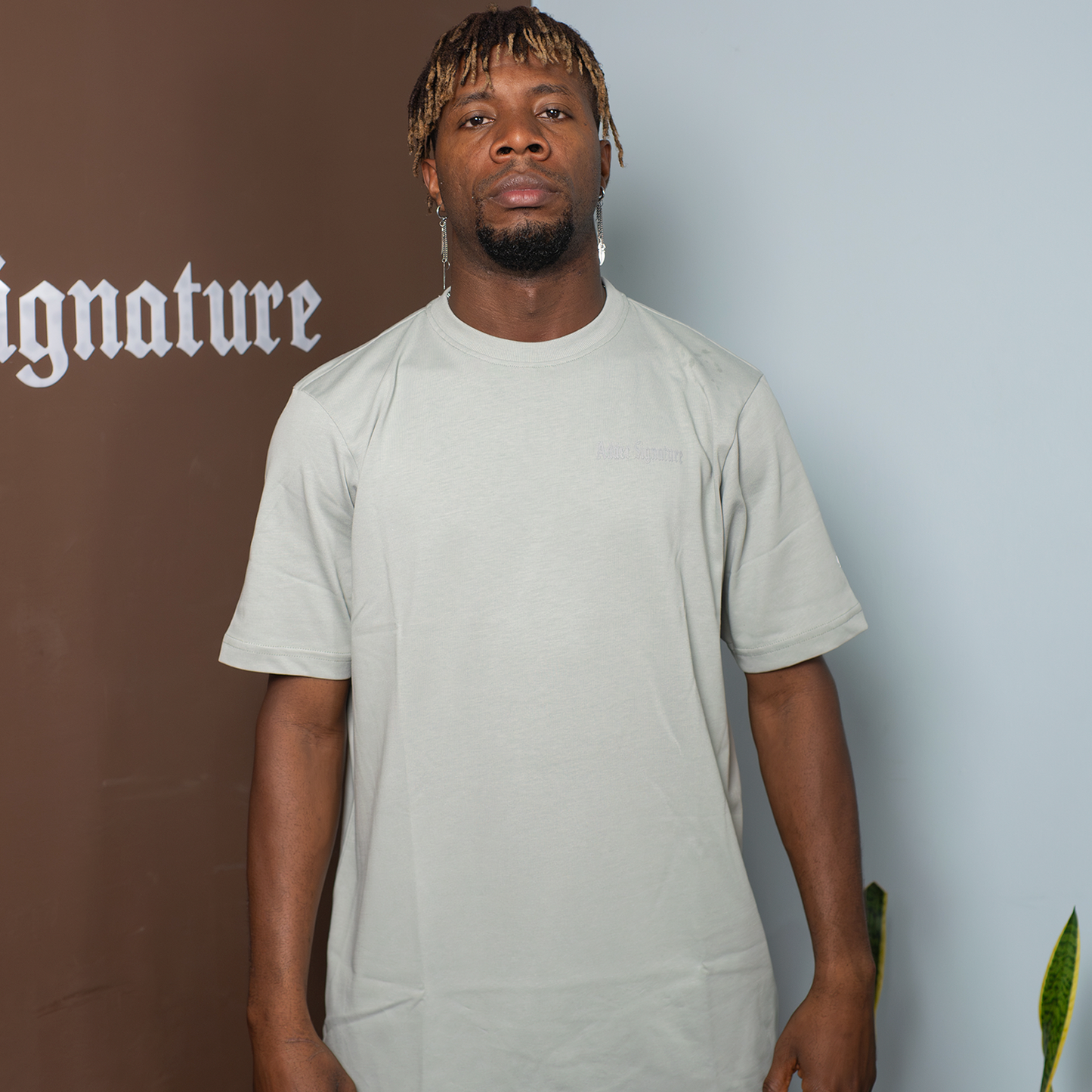 BASIC GREY T-SHIRT