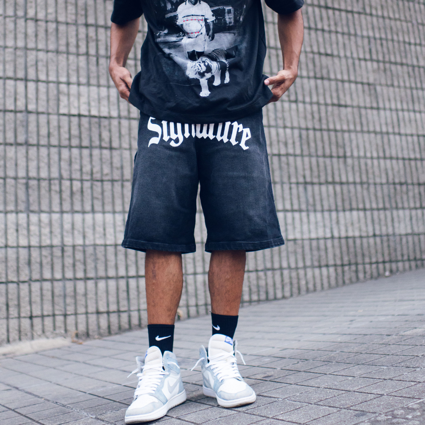 SIGNATURE LOGO JORTS WASHED BLACK
