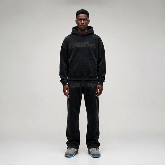 Gothic Signature Oversize Cut Black