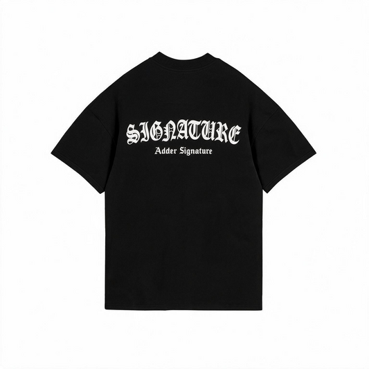 T010 Gothic Signature Tee Negra - espalda